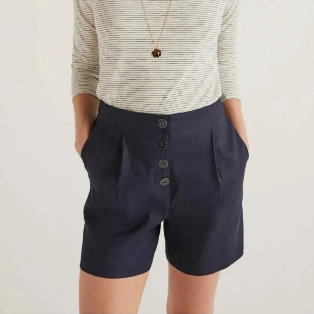 Boden Linen Blend Navy Bamburgh Shorts in Size 4